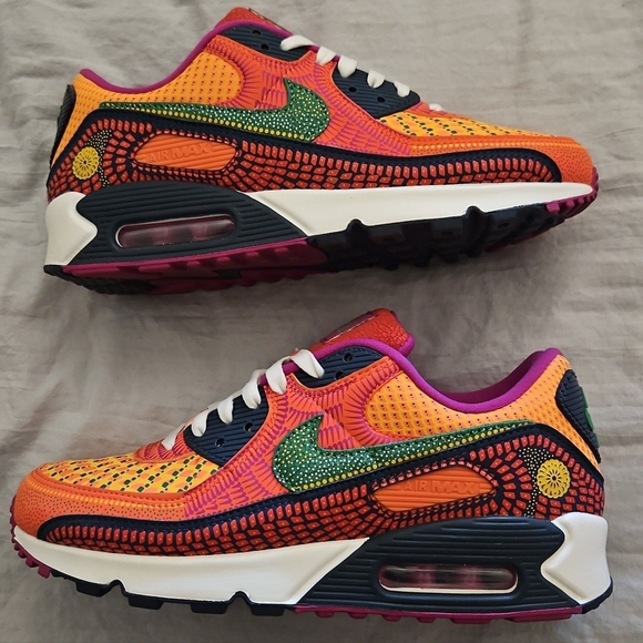 Nike Shoes - Air Max 90' "Dìa De Muertos"